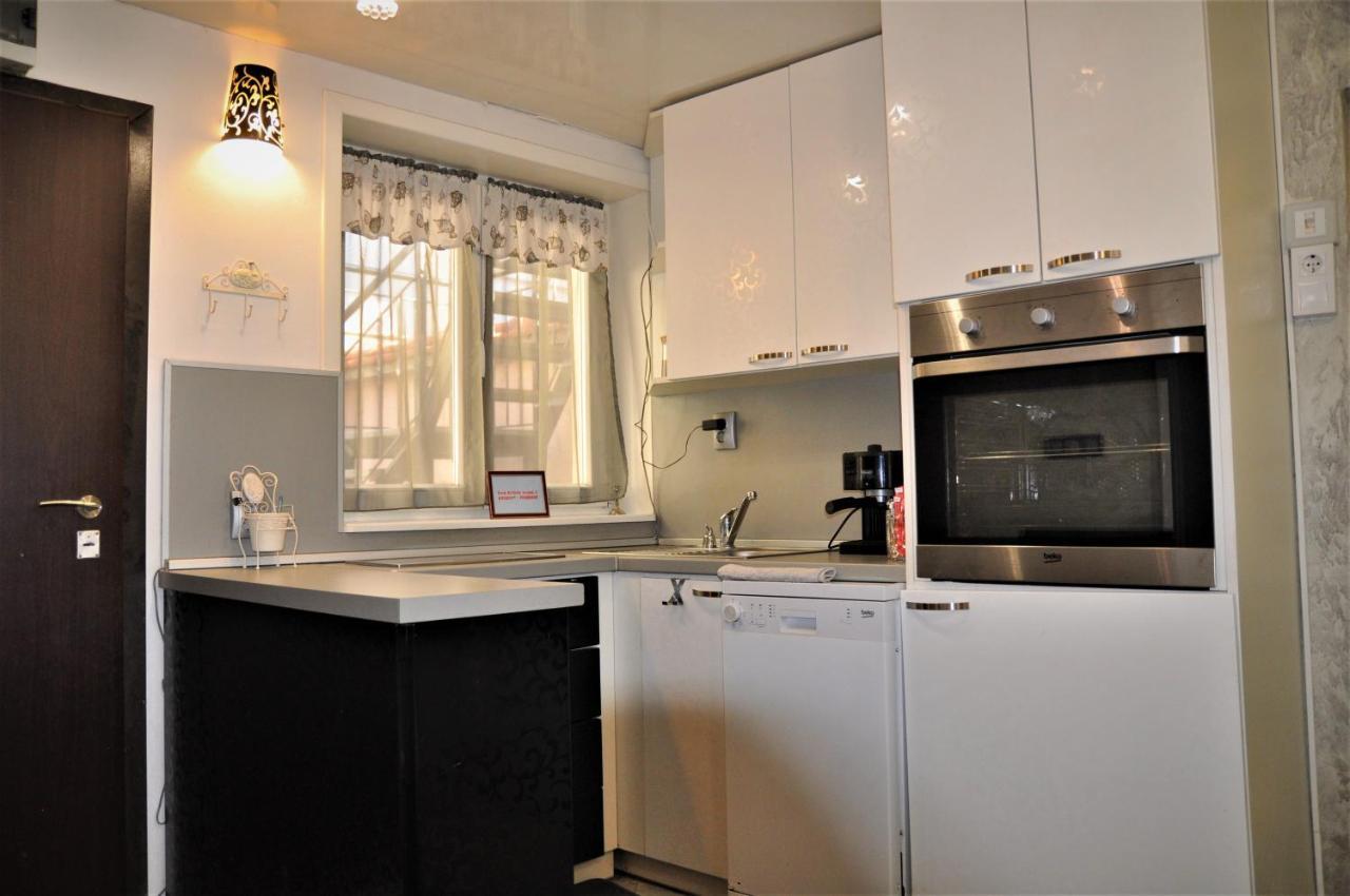 Ema Artistic House Hotel Pleven ภายนอก รูปภาพ