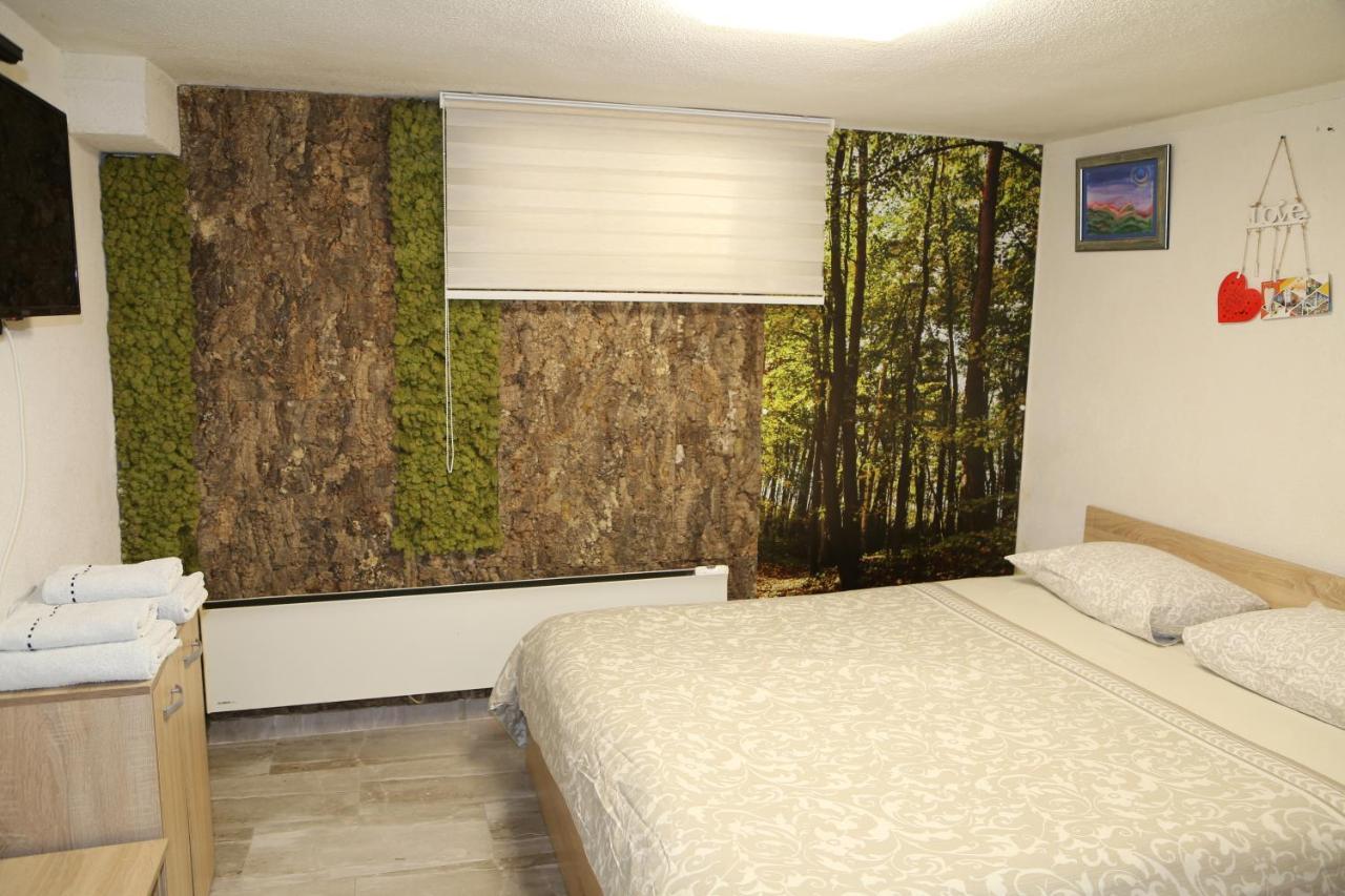 Ema Artistic House Hotel Pleven ภายนอก รูปภาพ