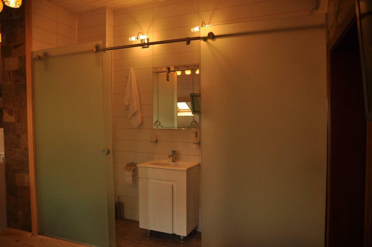 Ema Artistic House Hotel Pleven ภายนอก รูปภาพ
